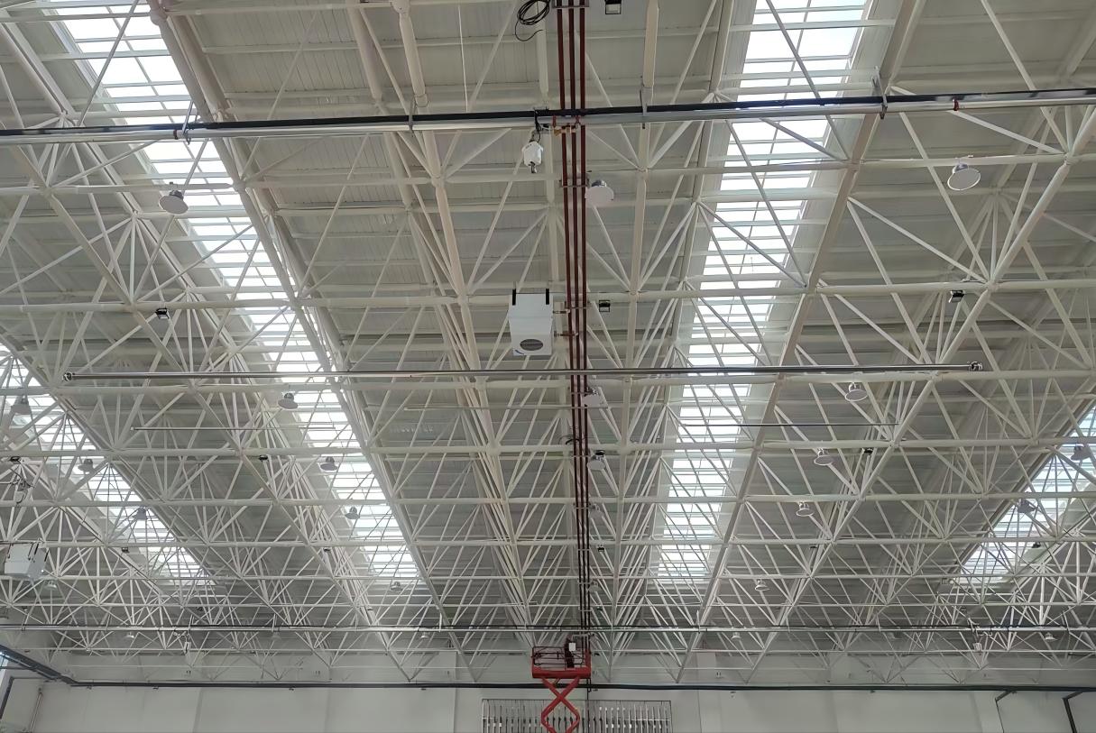 化隆体育广场颁奖旗