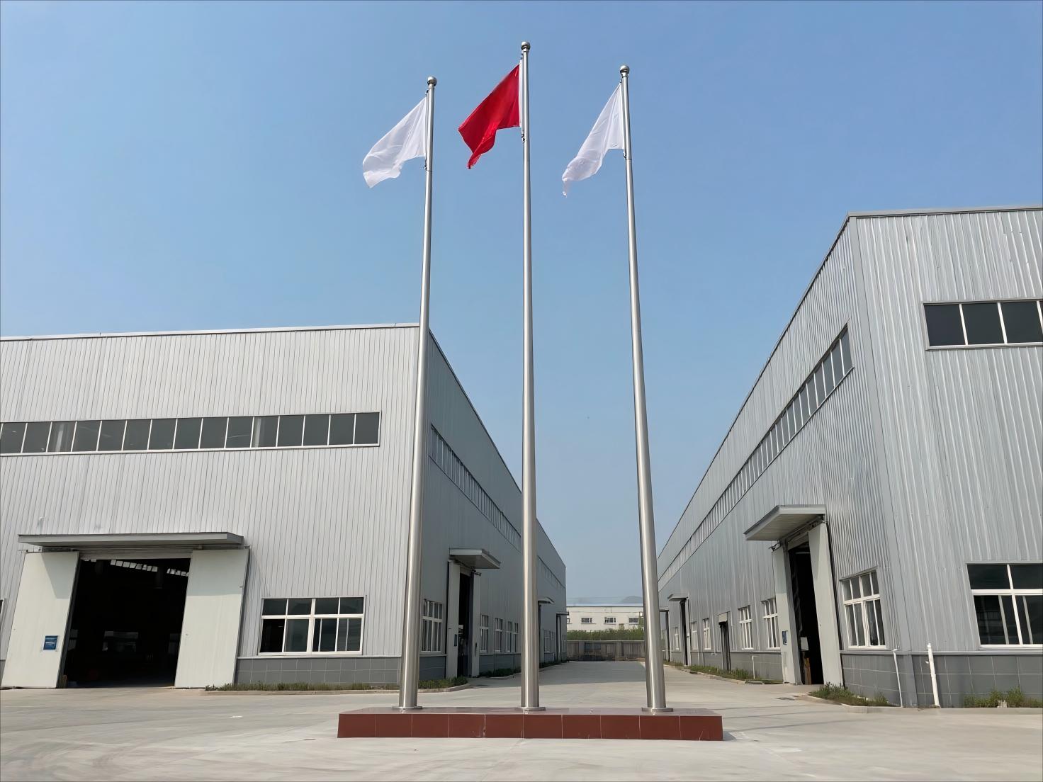 如何确保工厂旗杆基础牢固